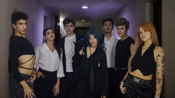 La Moda que Inspira a Cada Mujer